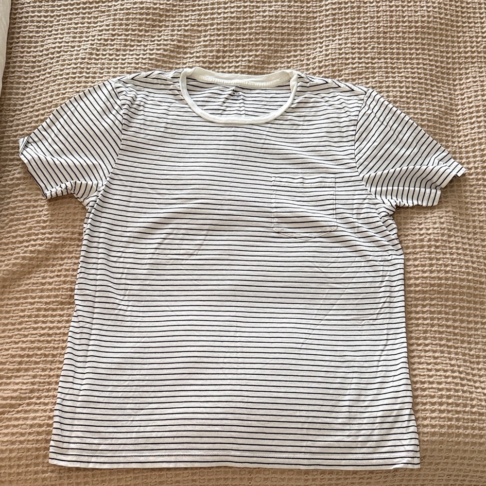 Club Monaco Black and White Striped Men's Shirt